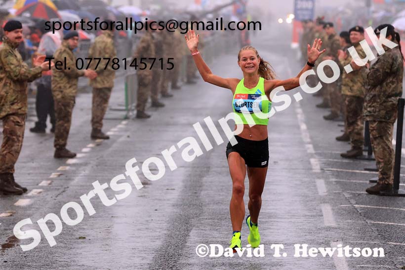 Women, 2024 AJ Bell Great North Run.  Photo: David T. Hewitson/Sports for All Pics